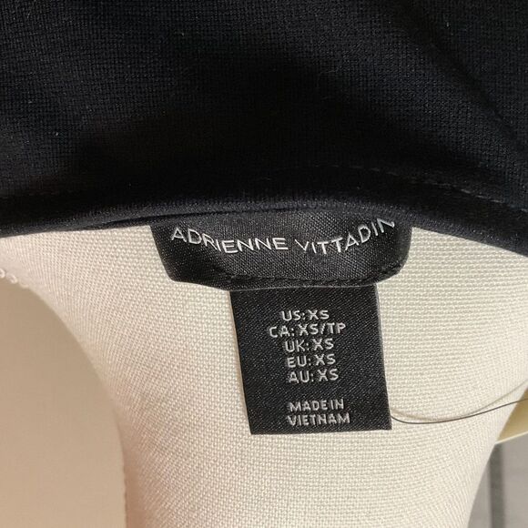 NWT Adrienne Vittadini 3 quarter sleeve square neck black top - Picture 5 of 9
